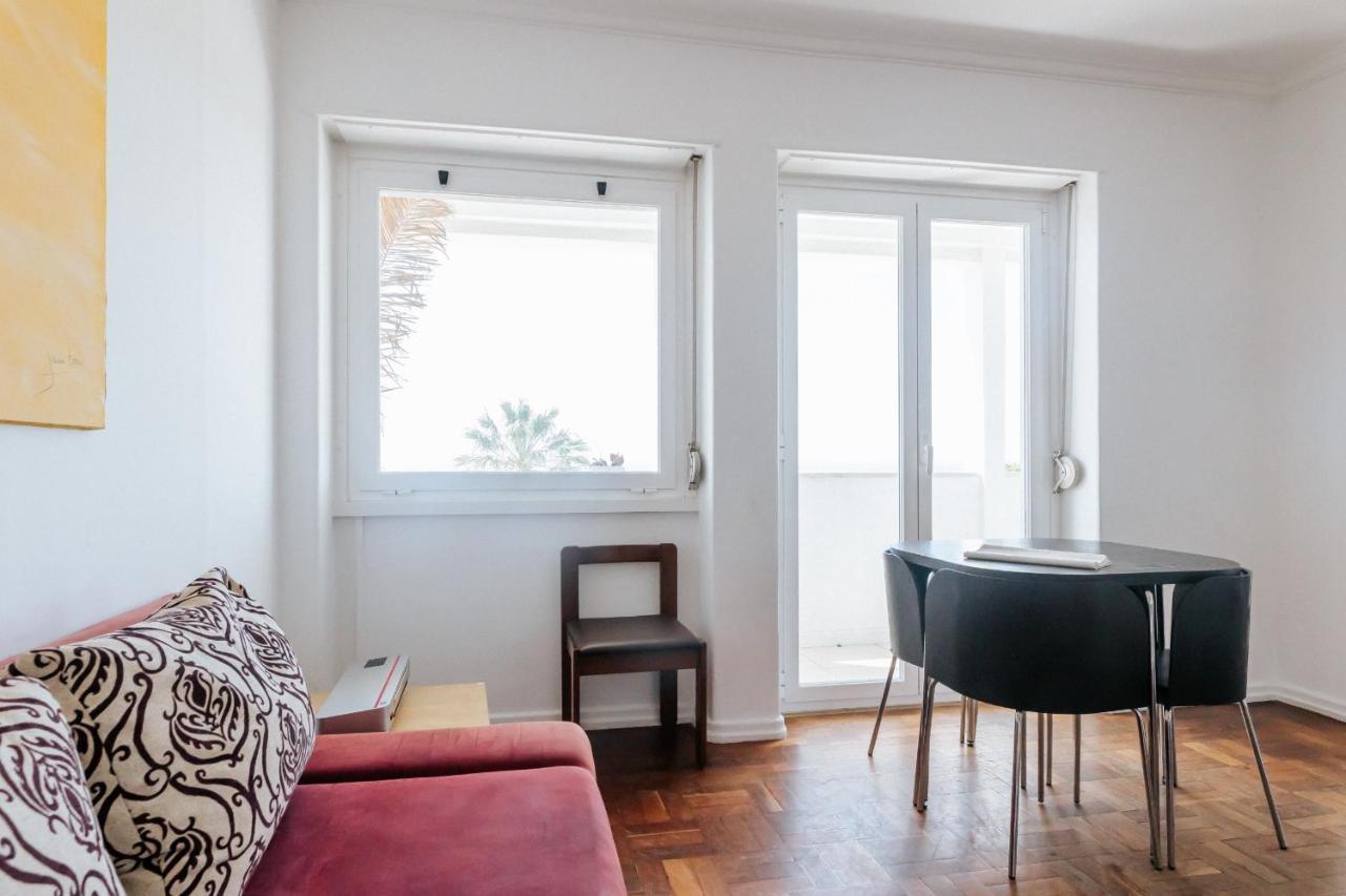 Cascais - Carcavelos Beach Apartment Exterior photo